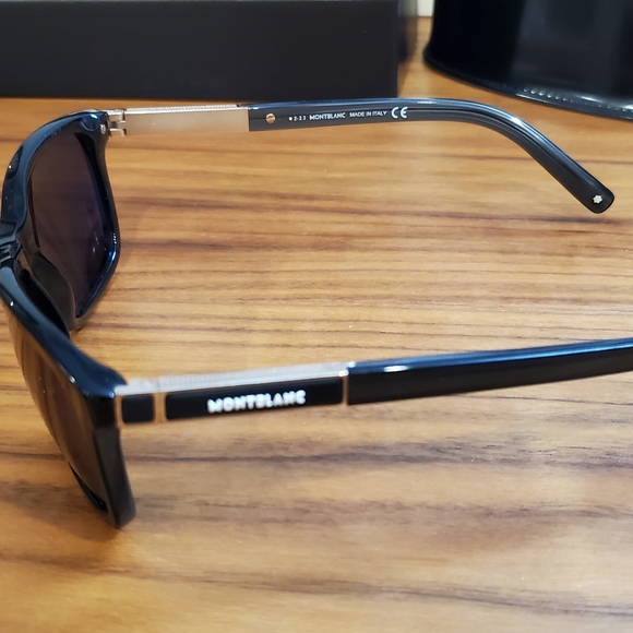 Montblanc unisex sunglasse Almost new. - Picture 8 of 9